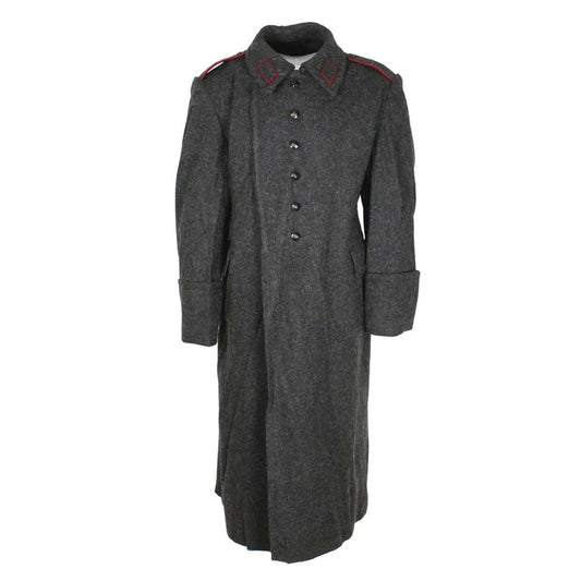 Manteau en laine bulgare